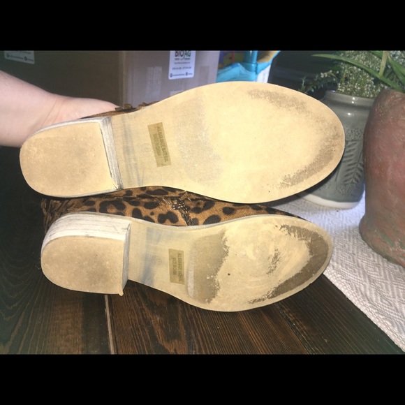 Suede leopard fringe booties - Picture 4 of 7